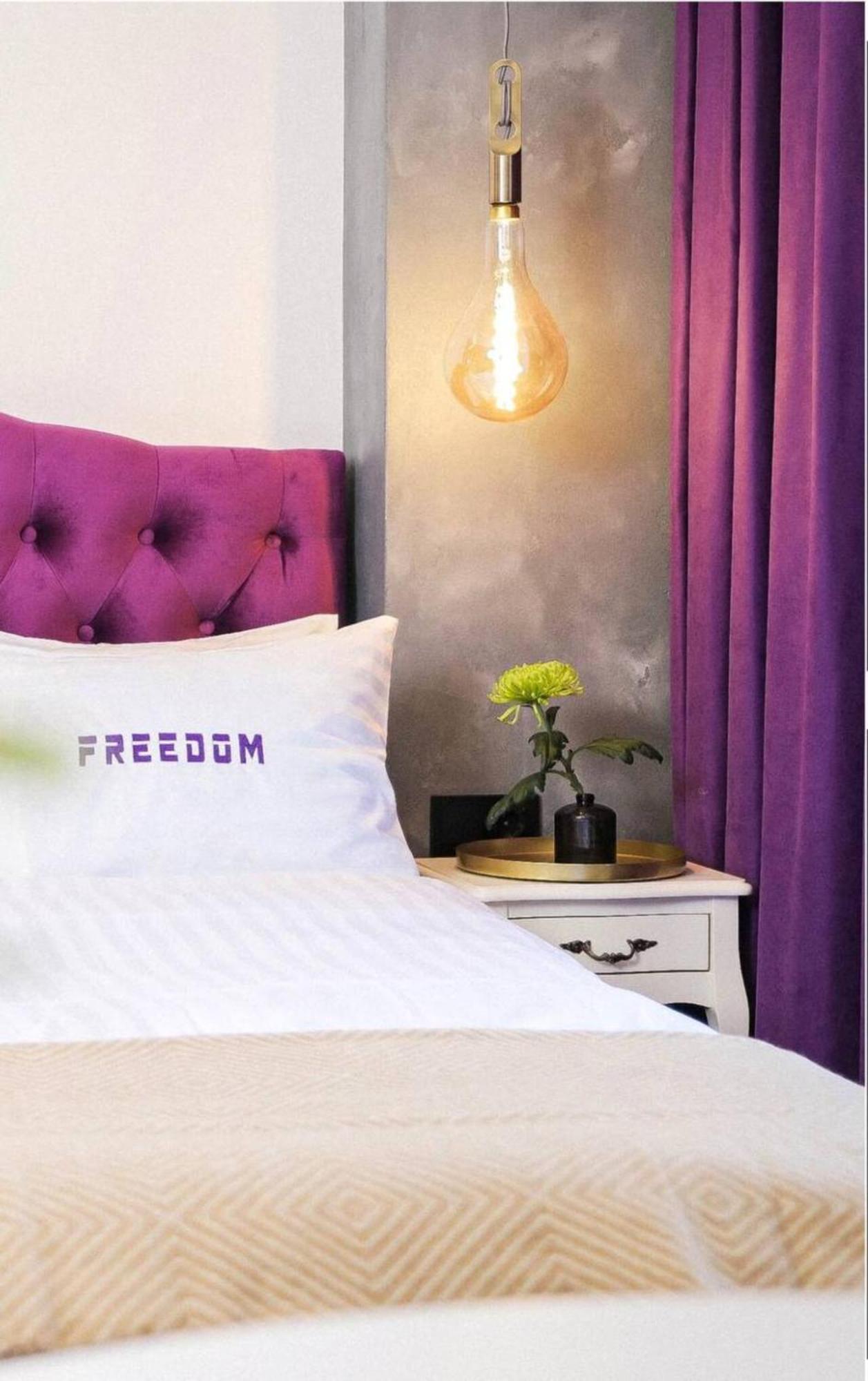 Freedom Apartments In City Center Kiev Dış mekan fotoğraf